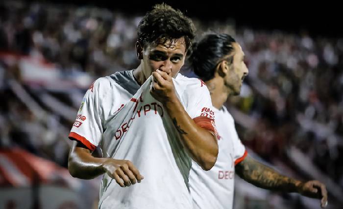 Soi k&egrave;o phạt g&oacute;c Huracan vs Barracas Central, 7h30 ng&agrave;y 18/2