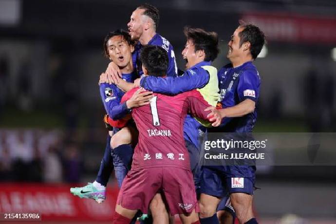 Nhận định, soi k&egrave;o Ehime vs Kataller Toyama, 10h50 ng&agrave;y 16/2: Kh&aacute;ch kh&ocirc;ng kh&aacute;ch kh&iacute;