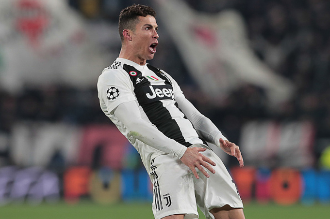 Ronaldo kh&ocirc;ng nhớ T&acirc;y Ban Nha, fan Real tiu nghỉu