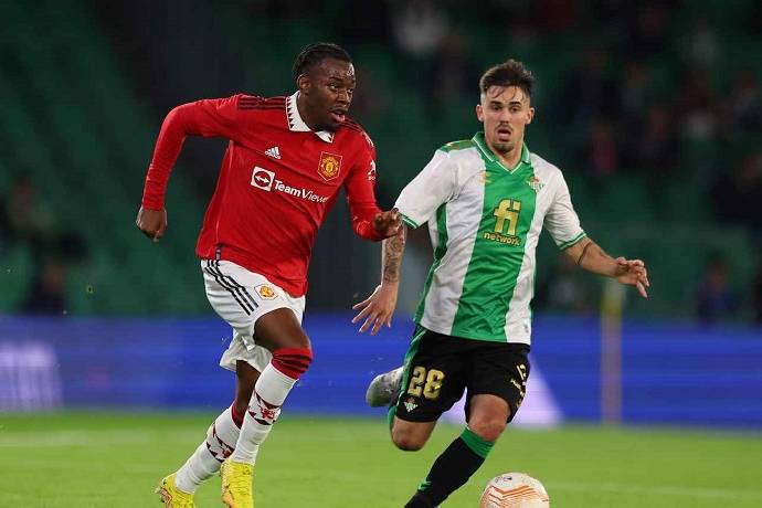 Ph&acirc;n t&iacute;ch k&egrave;o hiệp 1 Betis vs MU, 0h45 ng&agrave;y 17/3