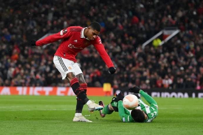 Soi k&egrave;o đặc biệt Betis vs MU, 0h45 ng&agrave;y 17/3