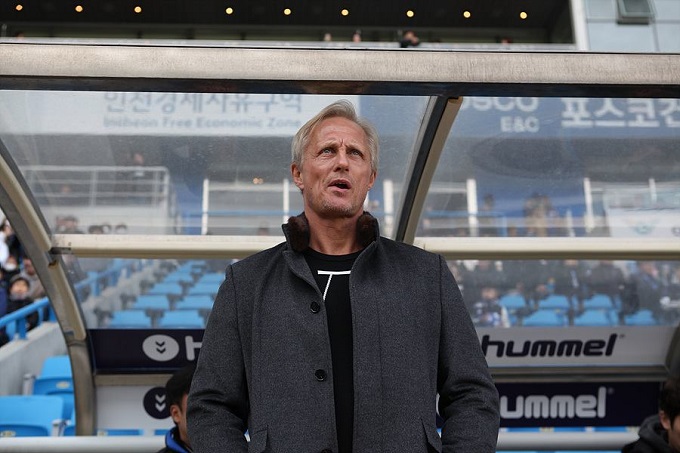 HLV Incheon n&oacute;i lời cay đắng sau chuỗi trận bết b&aacute;t ở K-League