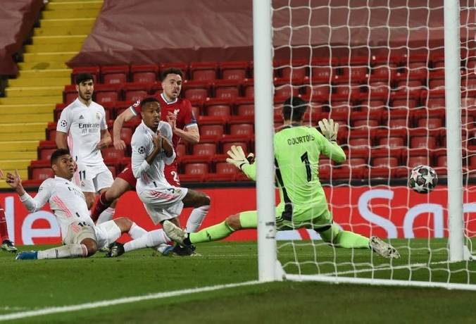 Kết quả b&oacute;ng đ&aacute; C&uacute;p C1 ch&acirc;u &Acirc;u h&ocirc;m nay 15/4: Nỗ lực bất th&agrave;nh của Liverpool