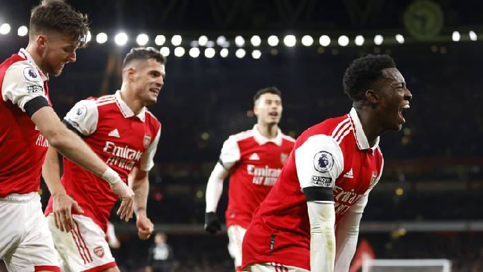 Soi k&egrave;o phạt g&oacute;c West Ham vs Arsenal, 20h00 ng&agrave;y 16/4