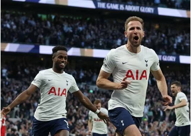 Đội h&igrave;nh ra s&acirc;n ch&iacute;nh thức Tottenham vs Burnley, 18h ng&agrave;y 15/5