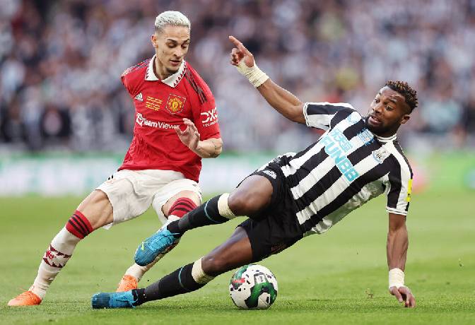 Ph&acirc;n t&iacute;ch k&egrave;o hiệp 1 MU vs Newcastle, 02h ng&agrave;y 16/5