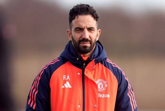 HLV Ruben Amorim n&oacute;i r&otilde; về tương lai ở MU