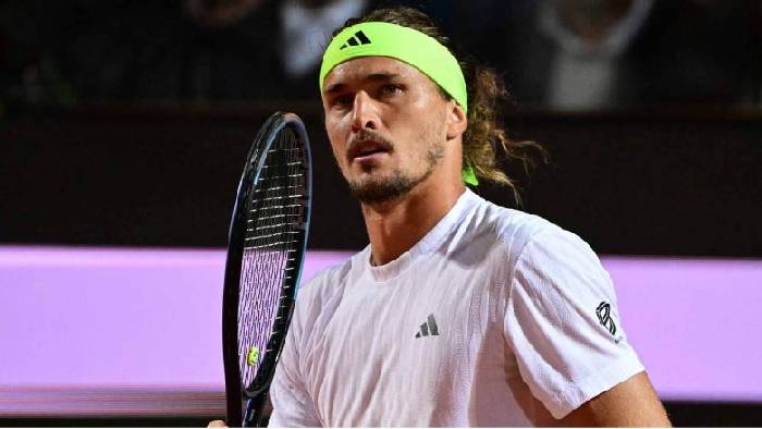 Zverev dừng bước ở tứ kết Rome Masters trong ng&agrave;y mất ng&ocirc;i số 2 thế giới