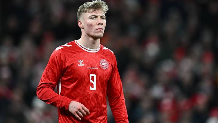 Soi k&egrave;o hiệp 1 Slovenia vs Đan Mạch, 23h00 ng&agrave;y 16/6