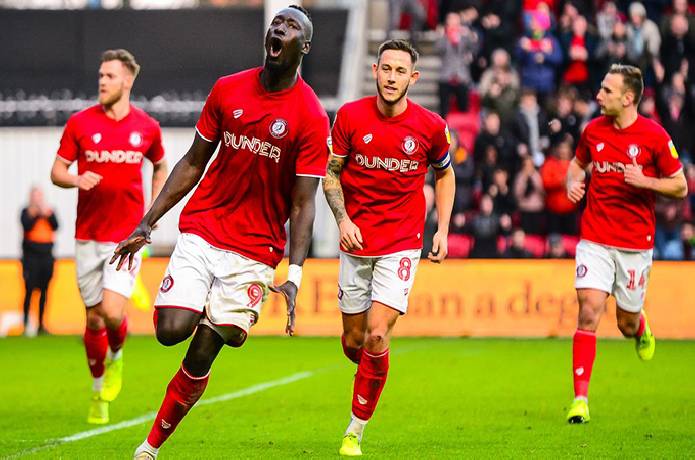 Soi k&egrave;o, dự đo&aacute;n Macao Bristol vs Luton, 1h45 ng&agrave;y 17/8