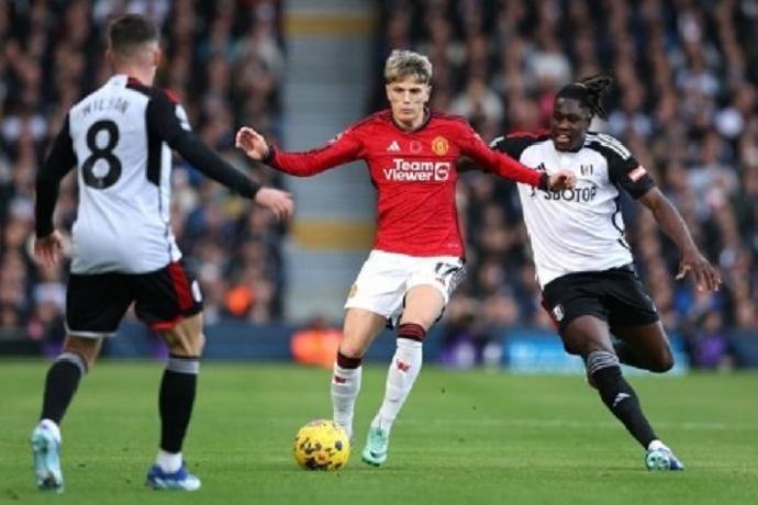 Soi k&egrave;o g&oacute;c MU vs Fulham, 2h00 ng&agrave;y 17/8