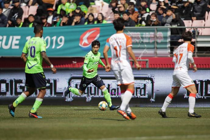 Nhận định, soi k&egrave;o Jeonbuk Hyundai Motors vs Gangwon, 12h00 ng&agrave;y 16/09