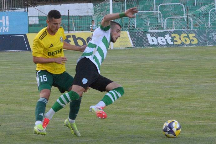 Nhận định, soi k&egrave;o Cherno More vs Dobrudzha, 0h30 ng&agrave;y 16/9: Bắt nạt t&acirc;n binh