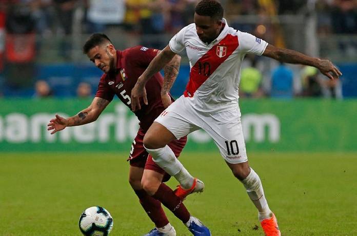 Soi k&egrave;o phạt g&oacute;c Venezuela vs Panama, 0h ng&agrave;y 16/11