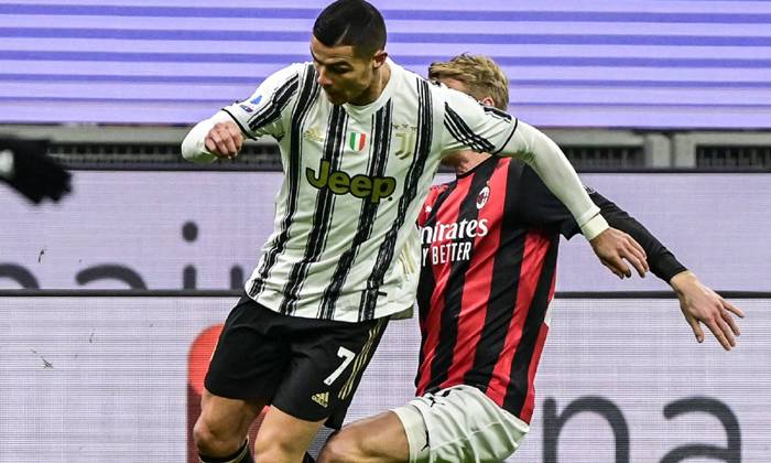 Inter Milan vs Juventus (2h45 18/1): Kh&oacute; cản Bianconeri