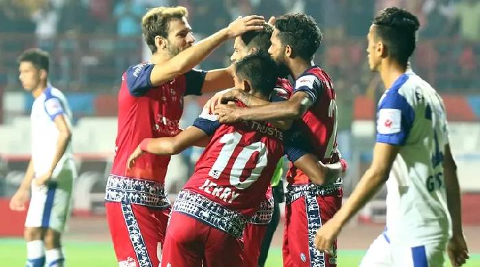 Soi k&egrave;o phạt g&oacute;c Jamshedpur vs Bengaluru, 21h ng&agrave;y 18/1