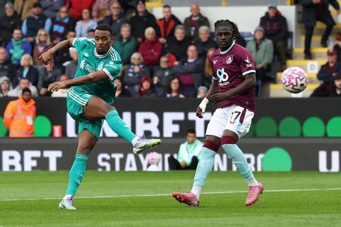 Nhận định, soi k&egrave;o Liverpool vs Burnley, 22h00 ng&agrave;y 17/1: Kh&oacute; cản chủ nh&agrave;