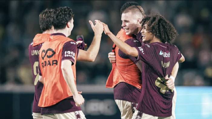 Soi k&egrave;o phạt g&oacute;c Perth Glory vs Brisbane Roar, 17h45 ng&agrave;y 16/1