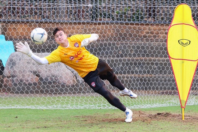 Muangthong d&agrave;nh cho thủ m&ocirc;n Đặng Văn L&acirc;m đặc &acirc;n lớn