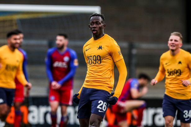 Nhận định b&oacute;ng đ&aacute; Torquay United vs Notts County, 2h45 ng&agrave;y 18/3