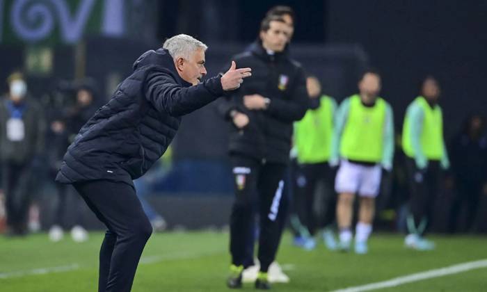 Dự đo&aacute;n, soi k&egrave;o thẻ v&agrave;ng AS Roma vs Vitesse, 3h ng&agrave;y 18/3