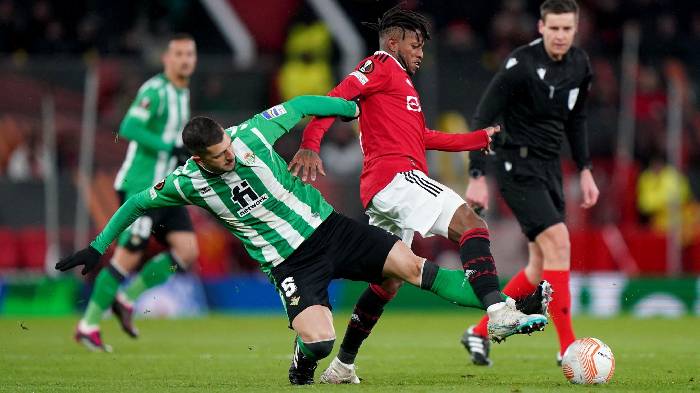 Man United thiệt qu&acirc;n nghi&ecirc;m trọng ở m&agrave;n t&aacute;i đấu Real Betis