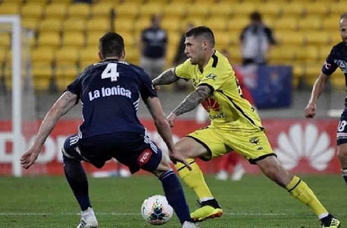 Soi k&egrave;o phạt g&oacute;c Adelaide vs Wellington Phoenix, 15h45 ng&agrave;y 17/3