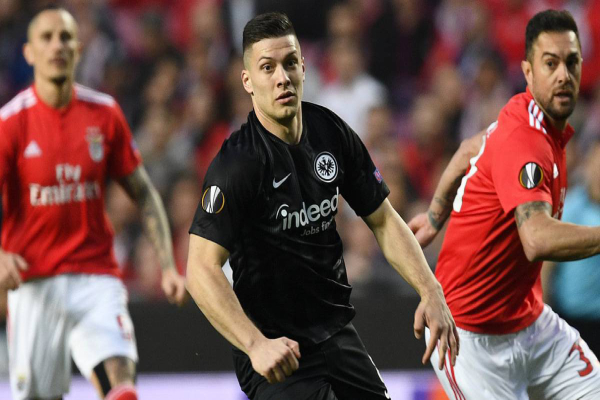 Ph&acirc;n t&iacute;ch tỷ lệ Eintracht Frankfurt vs Benfica, 2h ng&agrave;y 19/4