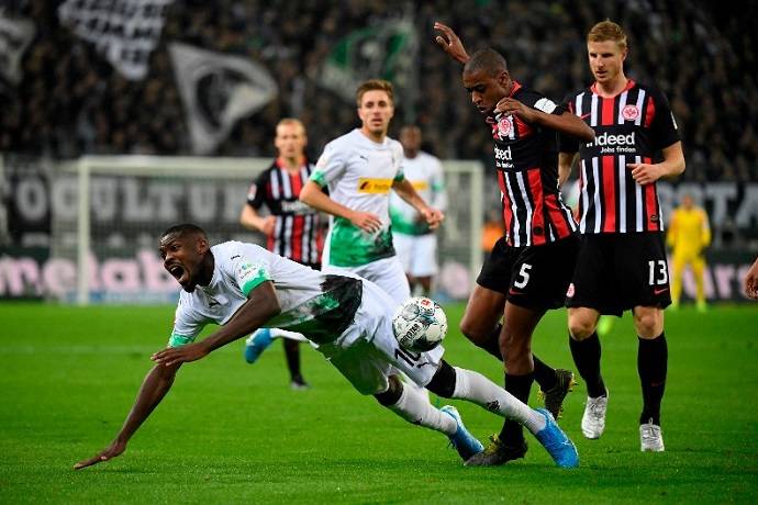 Nhận định Borussia M'gladbach vs Frankfurt, 20h30 ng&agrave;y 17/4