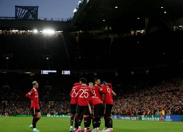 Đội h&igrave;nh ra s&acirc;n ch&iacute;nh thức Nottingham vs MU, 22h30 ng&agrave;y 16/4