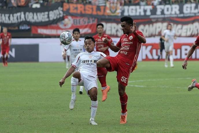 Nhận định, soi k&egrave;o Persija Jakarta với Persis Solo, 19h00 ng&agrave;y 17/04: Chưa thể trụ hạng