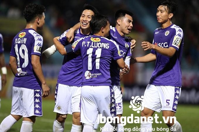 VFF thưởng n&oacute;ng cho H&agrave; Nội FC v&agrave; B.B&igrave;nh Dương