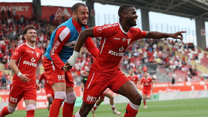 Nhận định, soi k&egrave;o UTA Arad vs Gloria Buzau, 18h00 ng&agrave;y 17/5: Bu&ocirc;ng tiếp?