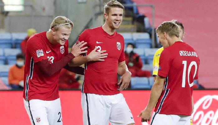 Soi k&egrave;o phạt g&oacute;c Na Uy vs Scotland, 23h00 ng&agrave;y 17/6