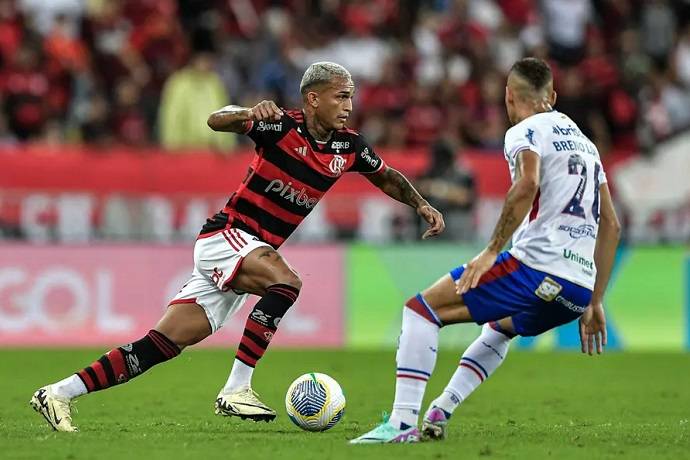 Soi k&egrave;o phạt g&oacute;c Flamengo vs ES Tunis, 8h00 ng&agrave;y 17/6