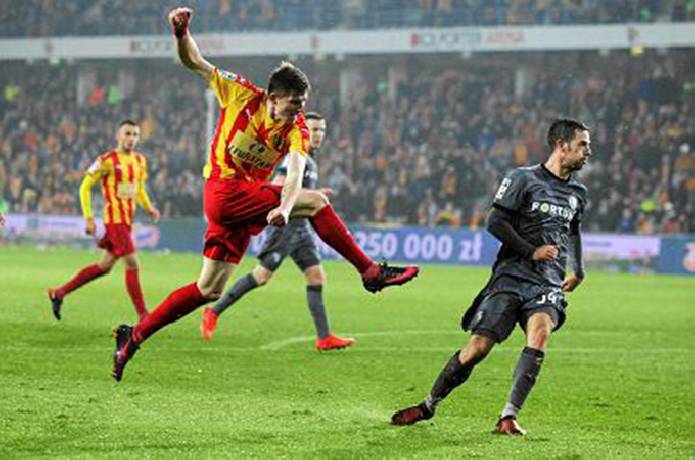 Soi k&egrave;o t&agrave;i xỉu Korona Kielce vs Legia Warsaw h&ocirc;m nay, 01h00 ng&agrave;y 17/07