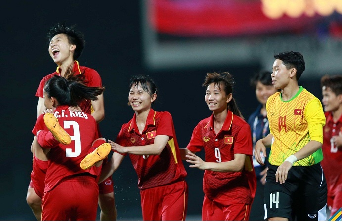 Nữ Việt Nam 10-0 nữ Campuchia: Khởi đầu ho&agrave;nh tr&aacute;ng