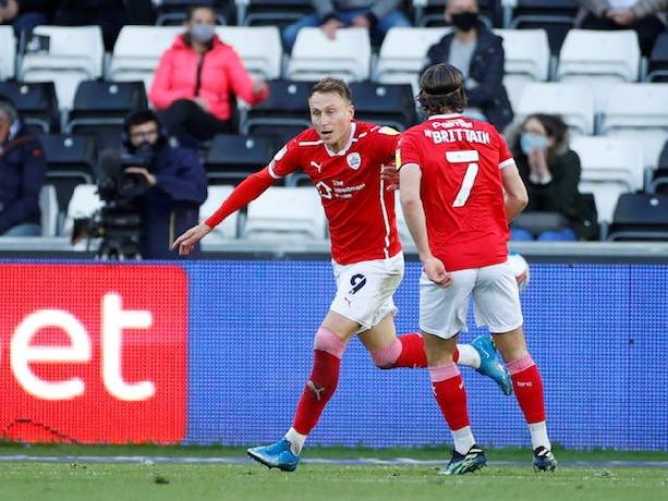 Nhận định, soi k&egrave;o Barnsley vs Luton Town, 1h45 ng&agrave;y 18/8