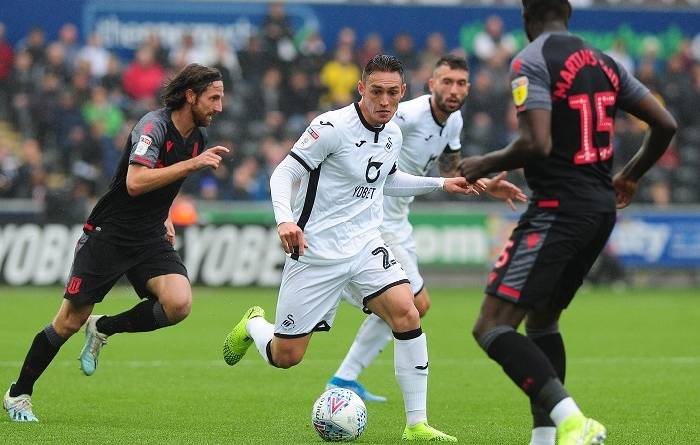 Nhận định, soi k&egrave;o Swansea vs Stoke, 1h45 ng&agrave;y 18/8