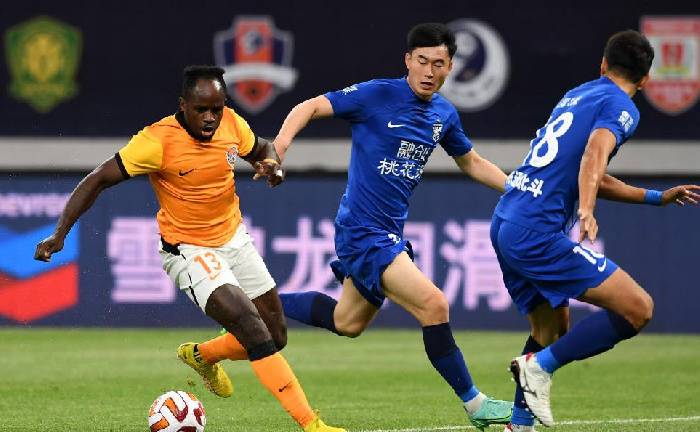 Nhận định, soi k&egrave;o Chengdu Rongcheng vs Qingdao Hainiu, 19h00 ng&agrave;y 16/8: Bắt đầu tăng tốc