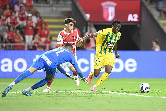 Nhận định, soi k&egrave;o Tondela vs Famalicao, 21h30 ng&agrave;y 16/8: Kh&aacute;ch tự tin