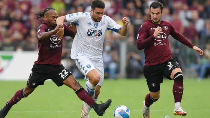 Soi k&egrave;o si&ecirc;u dị Salernitana vs Lecce, 1h45 ng&agrave;y 17/9