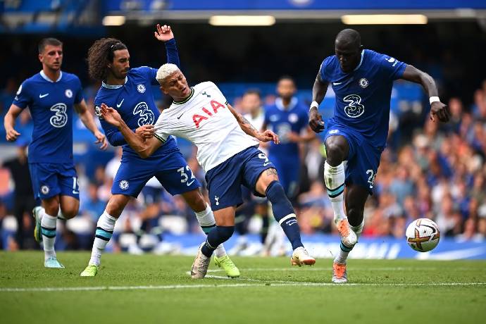 Tottenham 't&iacute;nh cướp' niềm tự h&agrave;o của l&ograve; đ&agrave;o tạo trẻ Chelsea