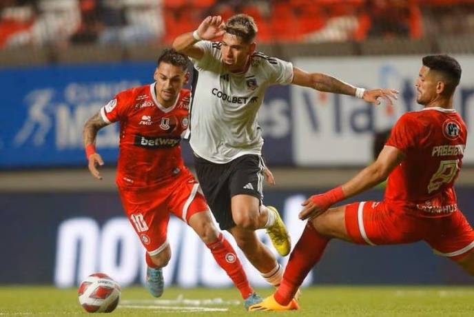 Nhận định, soi k&egrave;o Union La Calera vs Colo Colo, 05h00 ng&agrave;y 17/10: Kh&oacute; thắng c&aacute;ch biệt