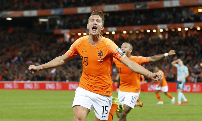 Bắc Ireland vs H&agrave; Lan (2h45 17/11): Kh&oacute; ngăn Lốc dữ