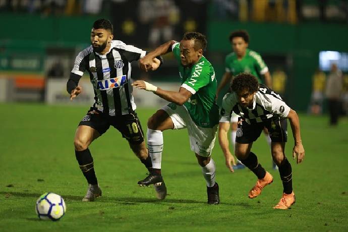 Nhận định, soi k&egrave;o Santos vs Chapecoense, 5h00 ng&agrave;y 18/11