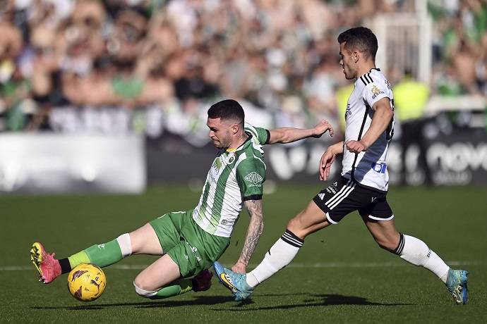 Nhận định, soi k&egrave;o Racing Santander vs Burgos, 0h30 ng&agrave;y 17/11: Phong độ tr&aacute;i ngược
