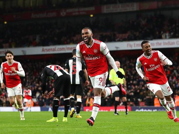 Arsenal vs Newcastle (3h 19/1): K&eacute;o &ldquo;ph&aacute;o&rdquo; hạ Ch&iacute;ch Ch&ograve;e