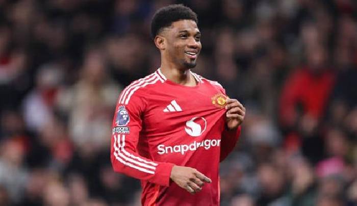 Amad Diallo lập h&agrave;ng loạt cột mốc ấn tượng khi ghi hat-trick gi&uacute;p MU chiến thắng