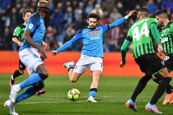 Nhận định, soi k&egrave;o Napoli vs Sassuolo, 0h00 ng&agrave;y 18/1: Thắng nhẹ giữ sức